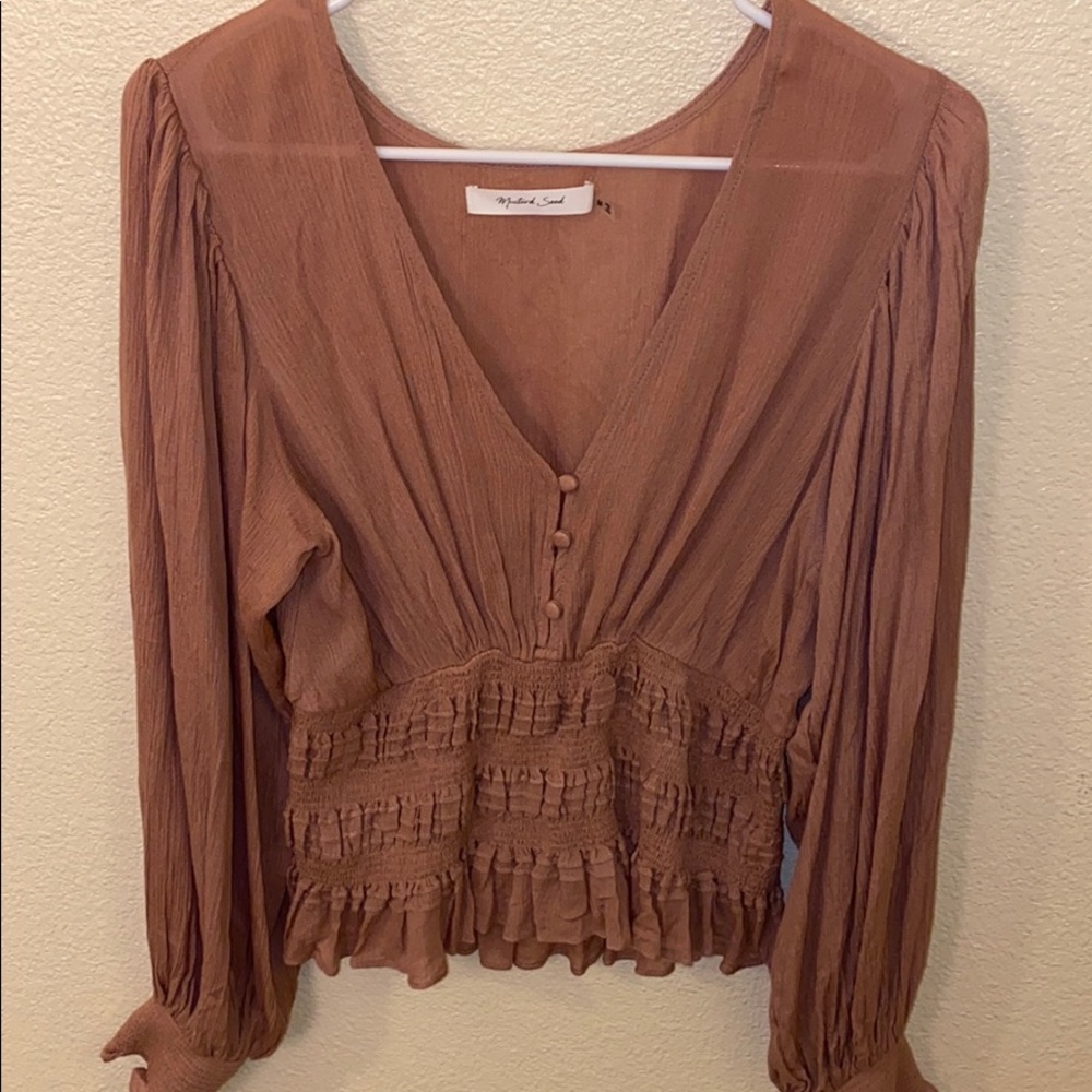 blouse